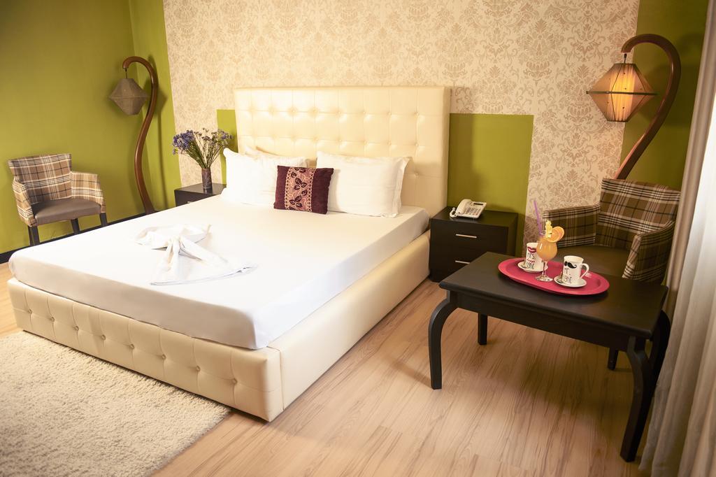 Hotel Eagle 티라나 외부 사진
