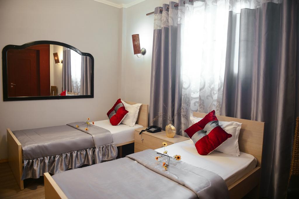 Hotel Eagle 티라나 외부 사진