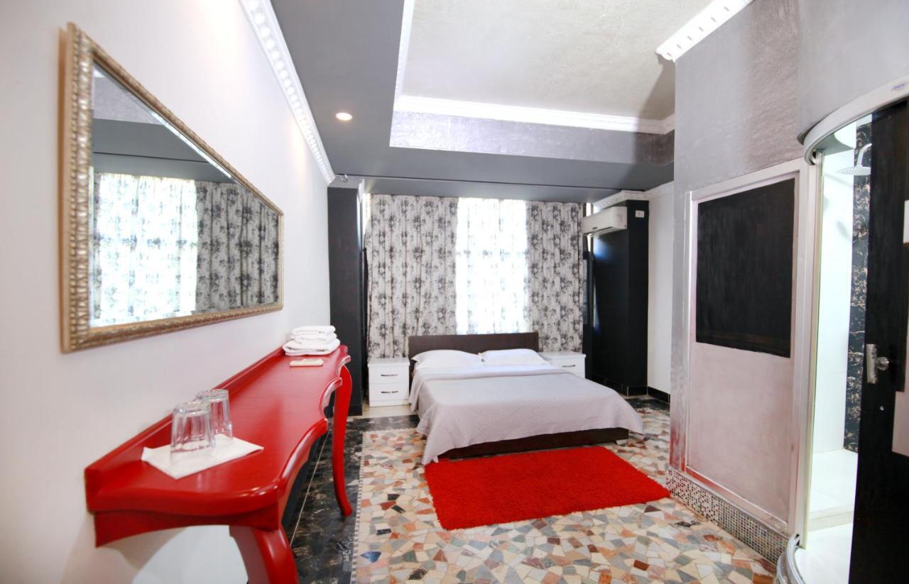 Hotel Eagle 티라나 외부 사진