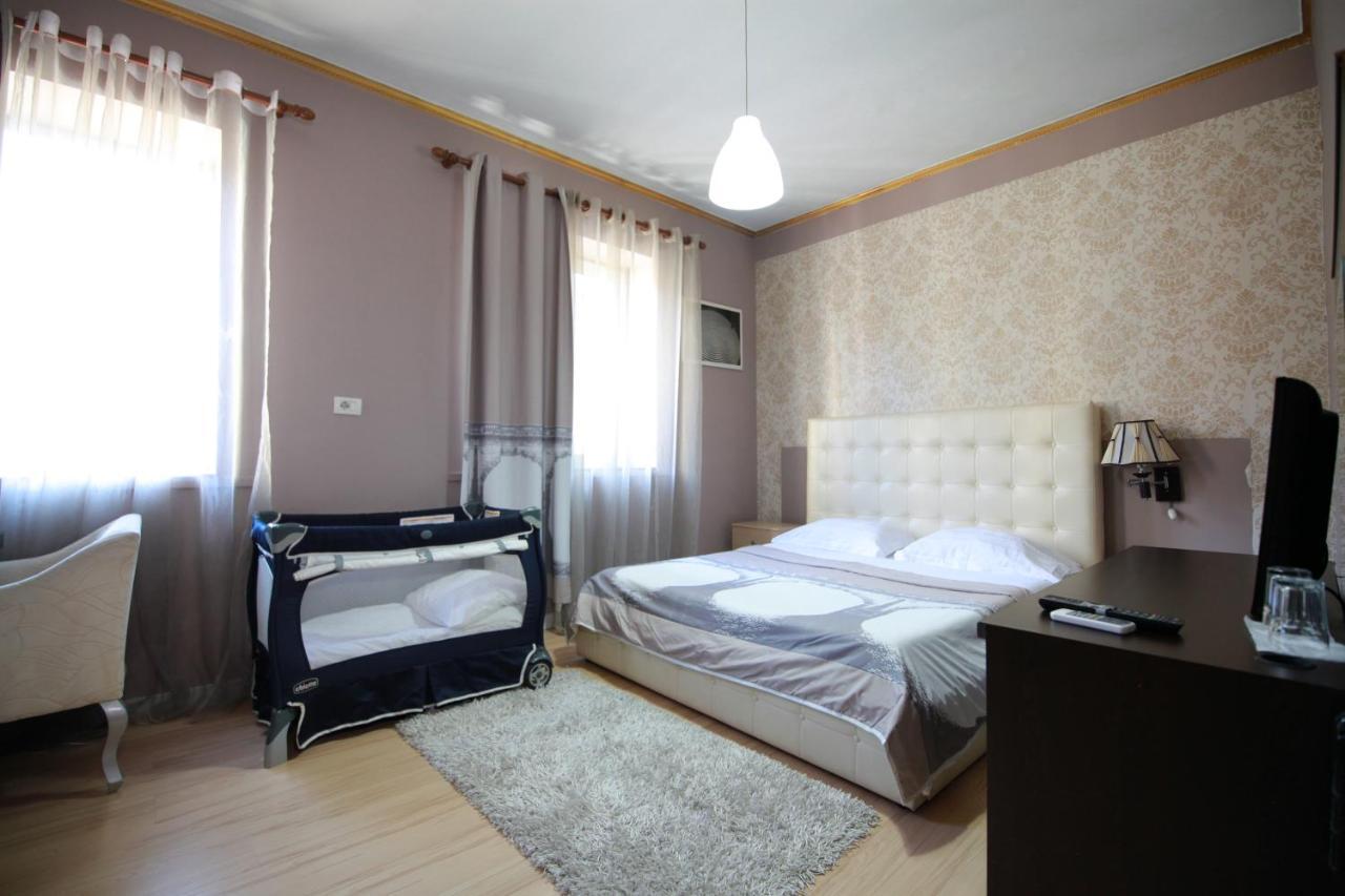 Hotel Eagle 티라나 외부 사진